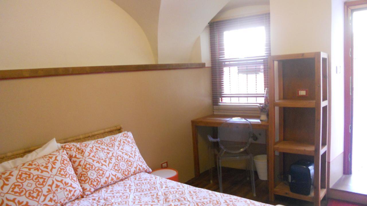 Centro Storico Bed & Breakfast Chiari Exterior photo
